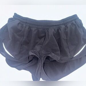 Lululemon Hotty Hot Shorts Black Size 12 Low Waisted